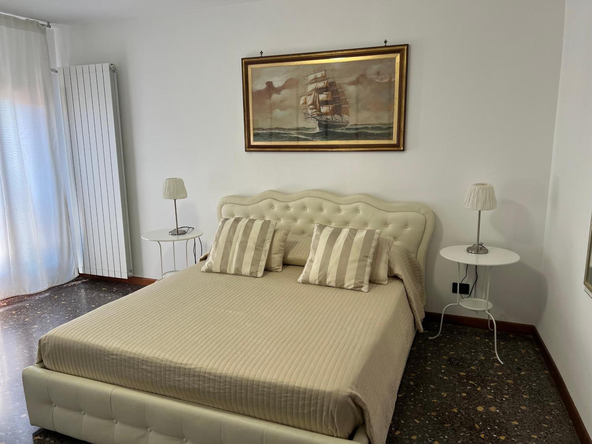 Ca' Delfina Holiday Home Venice Exterior photo